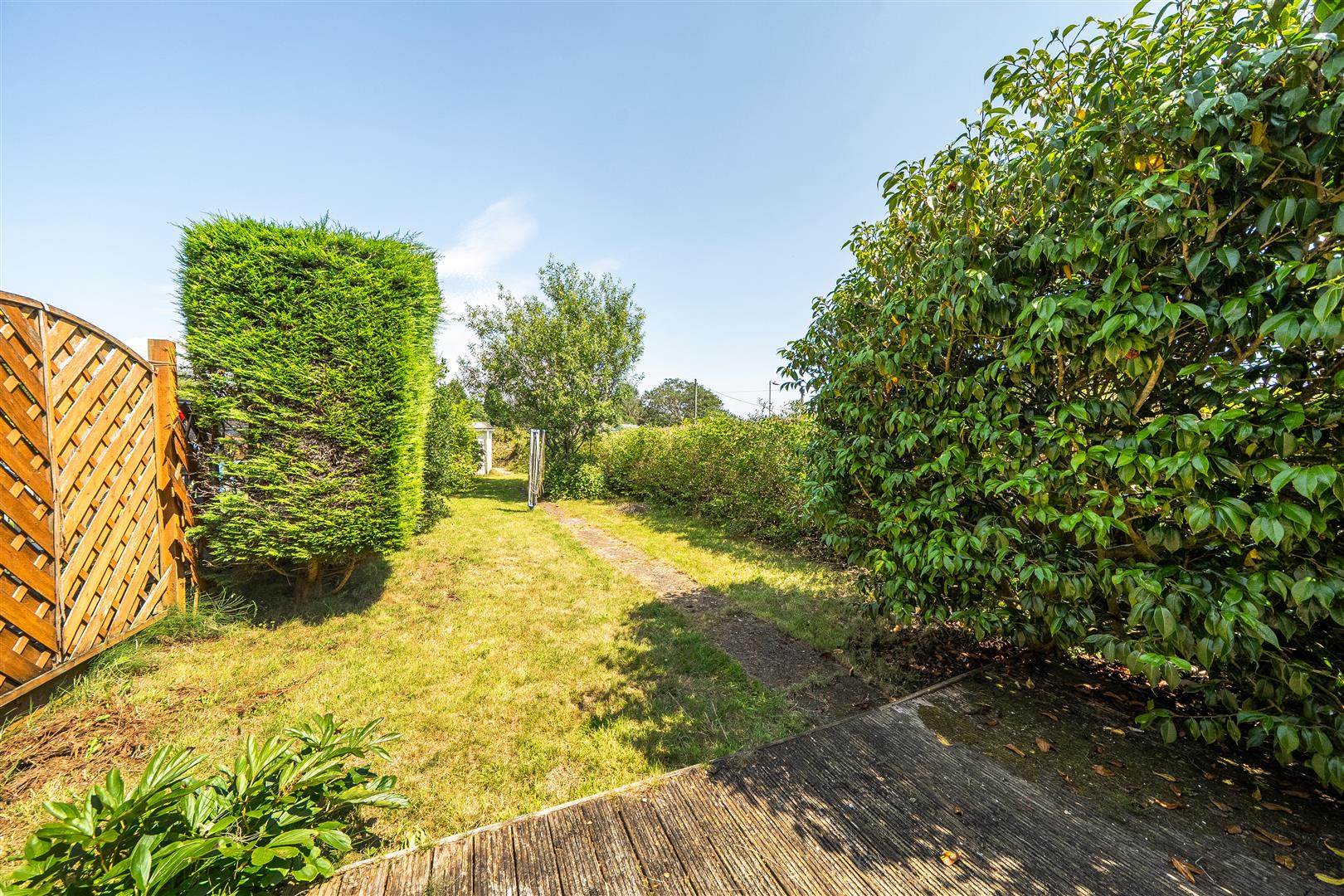 Middle Road, Gendros, Swansea, SA5 8EQ